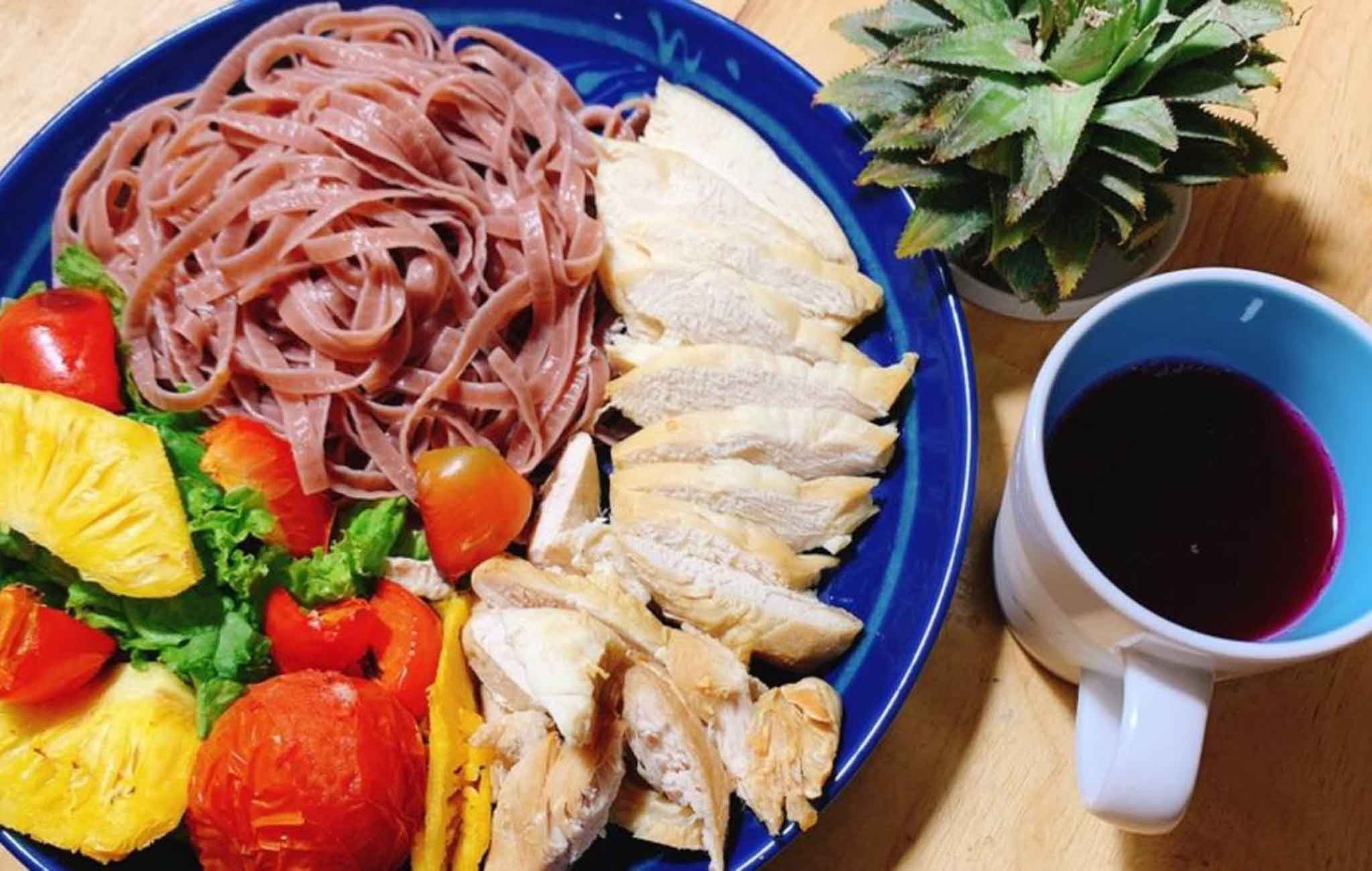 Phở gạo lứt trộn