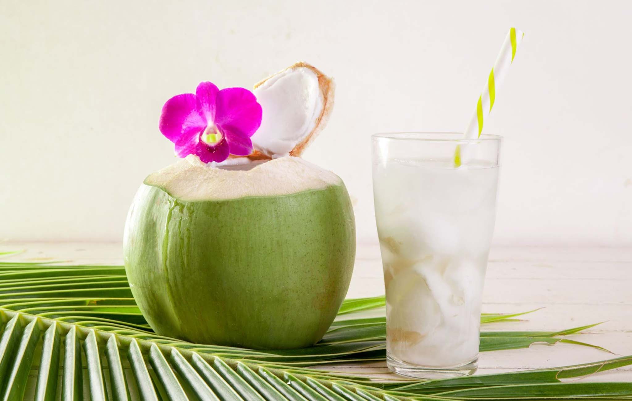 Uống nước dừa có béo không