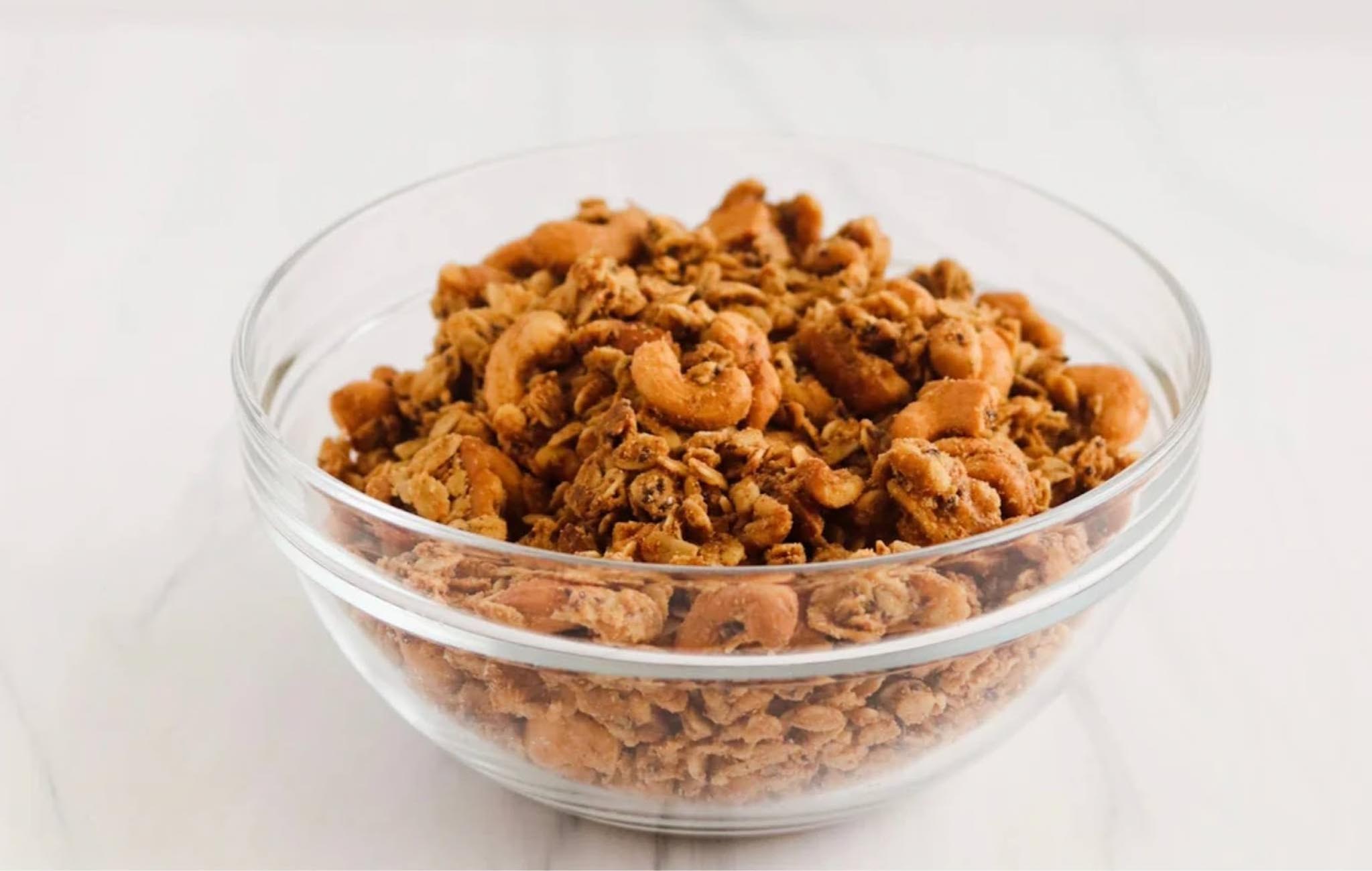 Granola hạt điều