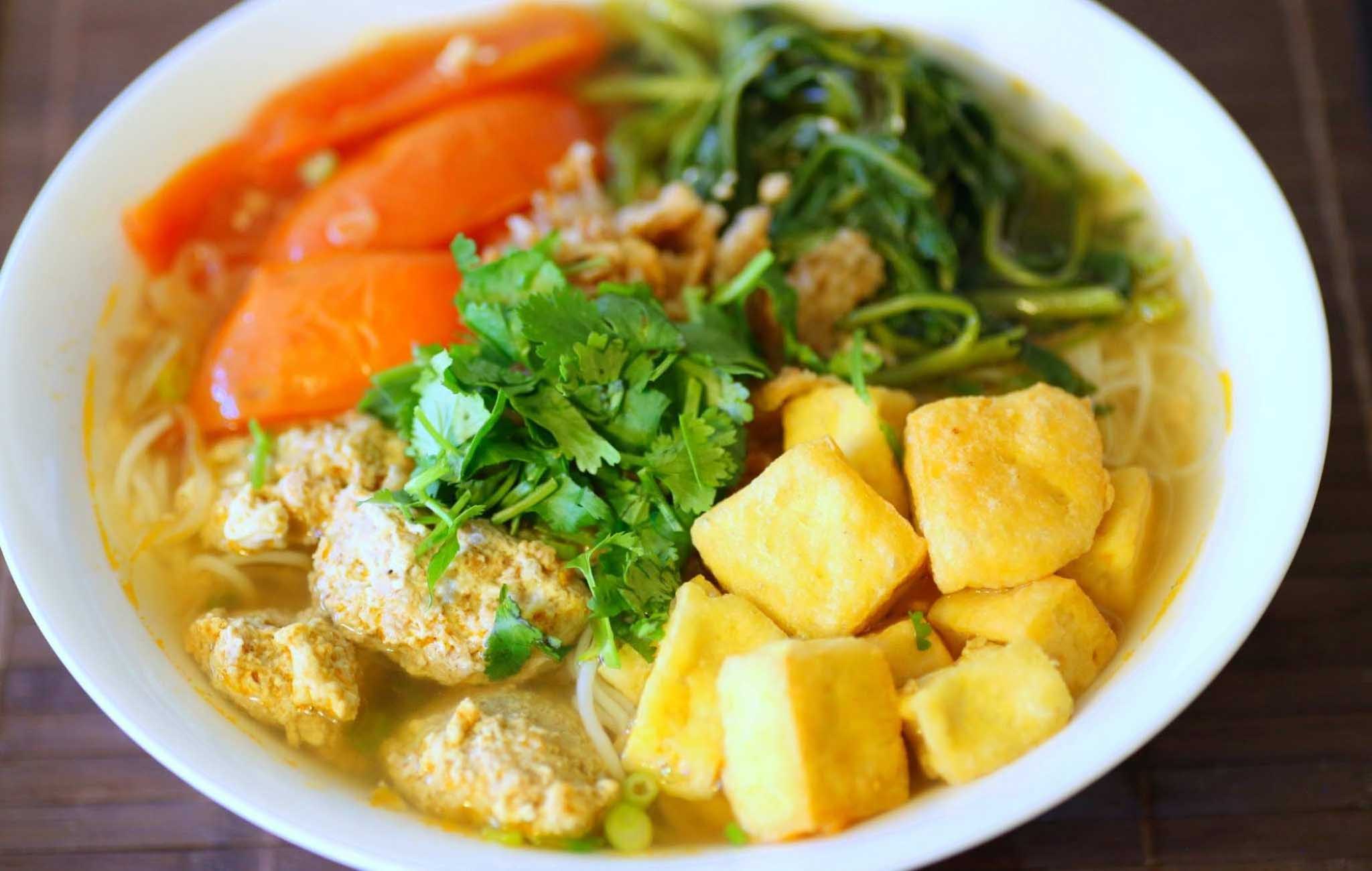 Bún riêu bao nhiêu calo