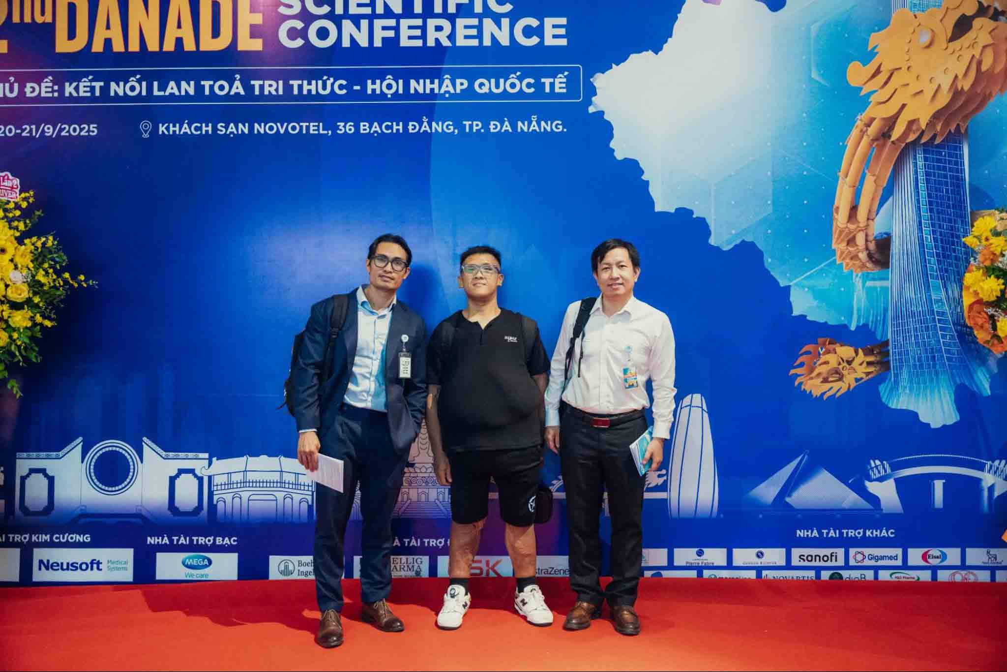 Phan Bảo Long cùng đội ngũ Bye Béo